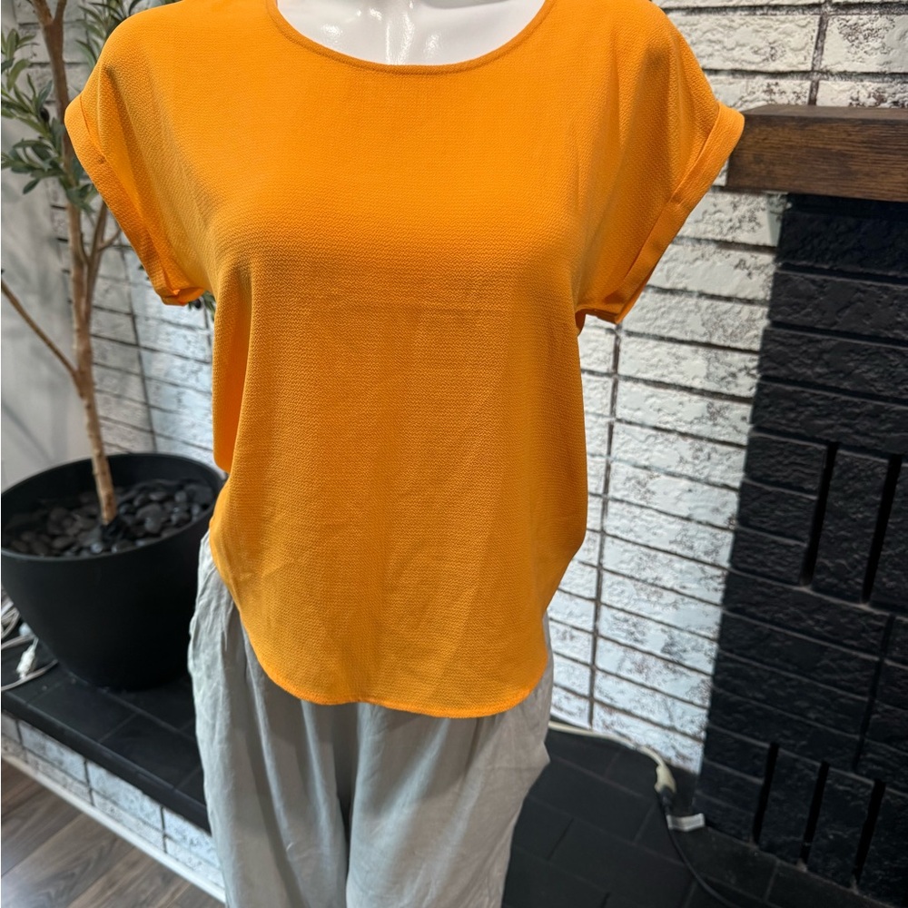 Pink Rose Vibrant Orange Short Sleeve Top